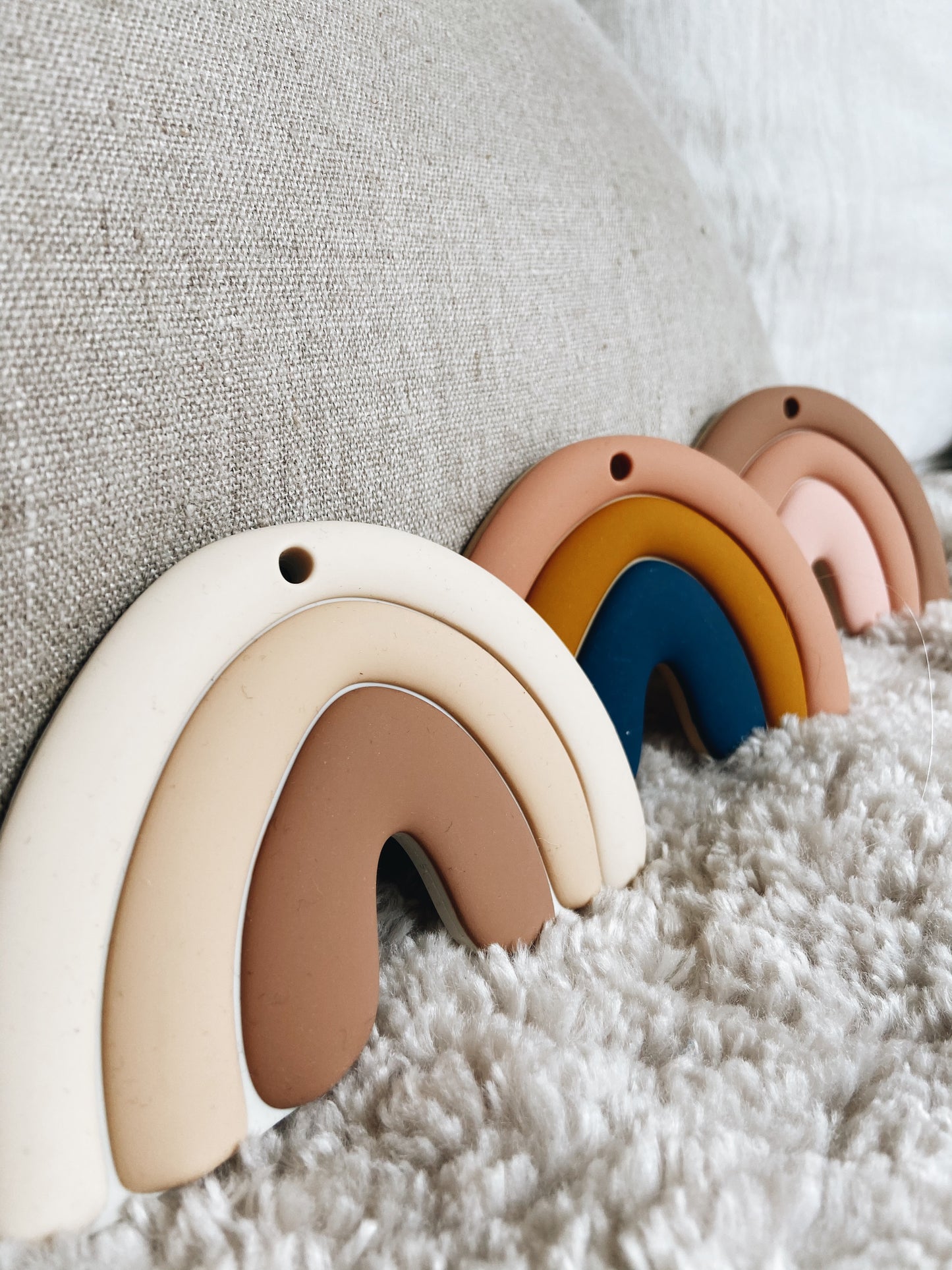 Hochet de Dentition 'Arc-en-ciel', Beige