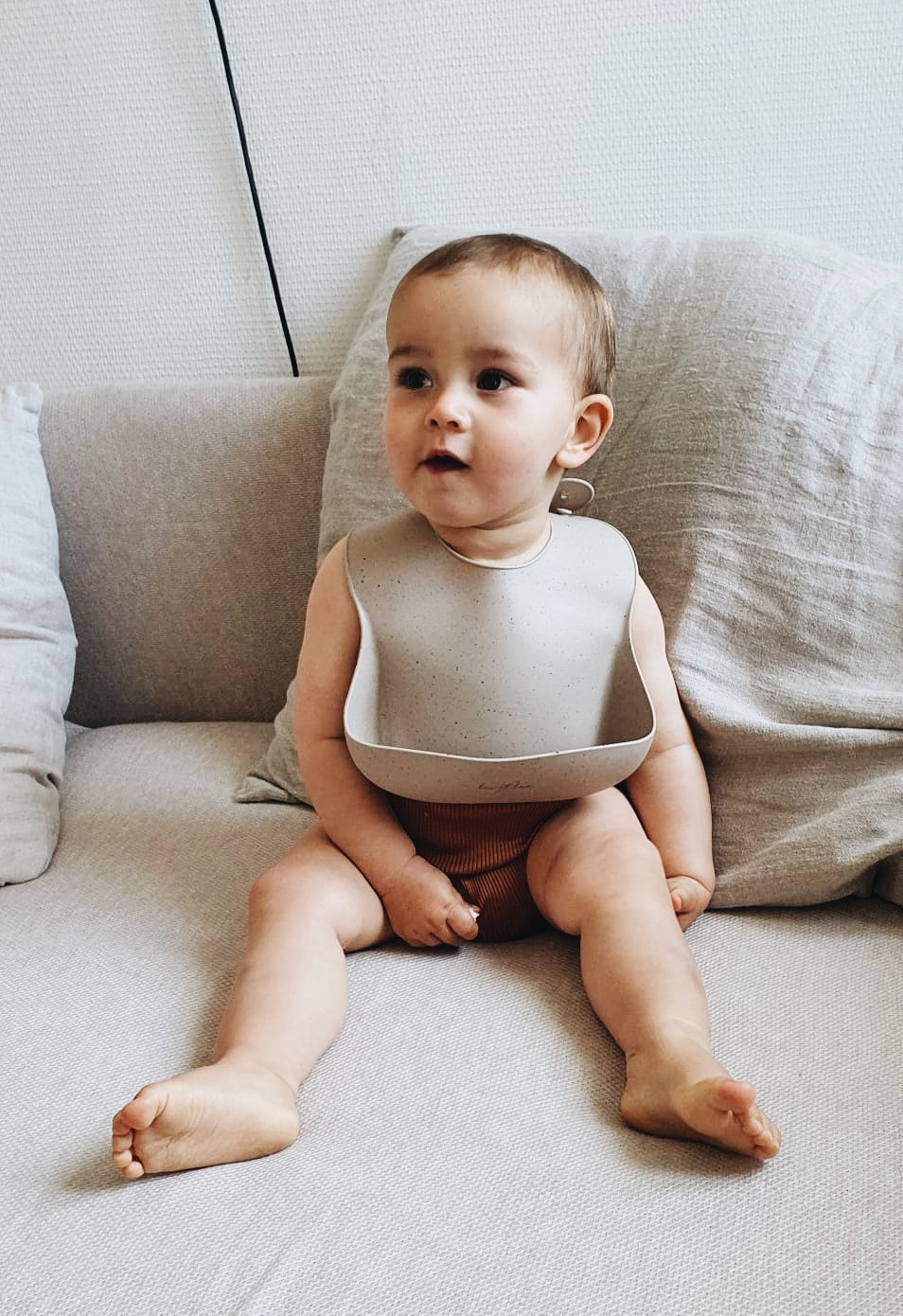 Bavoir en silicone, Beige moucheté, Shell Beige